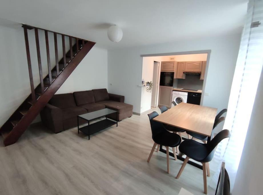 Apartament Duplex Cosy Gonesse Zewnętrze zdjęcie